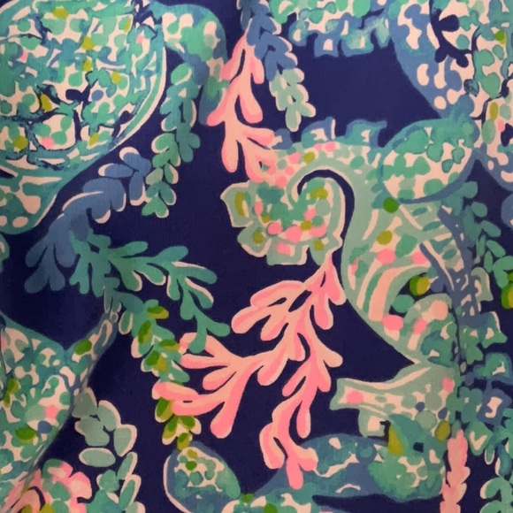 Colorful Patterned Pullover - Picture 5 of 5